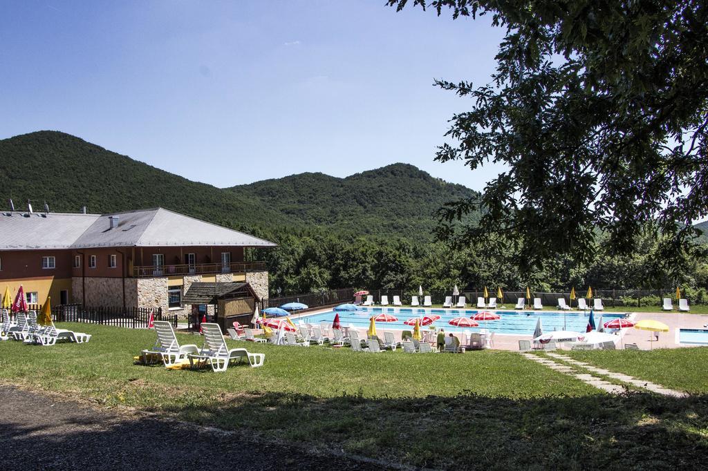 Szent Orban Erdei Wellness Hotel Es Residence Kospallag Exterior photo